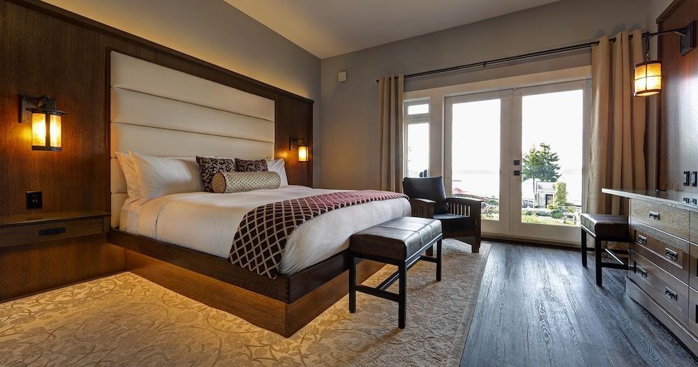 Kingfisher Pacific Resort & Spa กูร์เตอเนย์ ภายนอก รูปภาพ